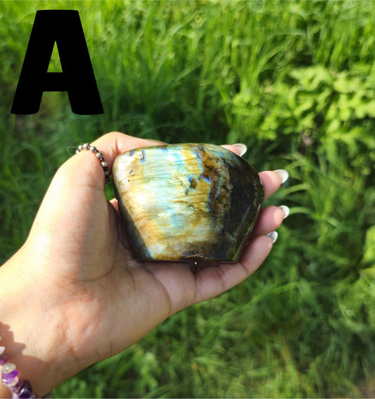 Labradorite Freeform with Flash: Polished Crystal Display for Protection & Intuition
