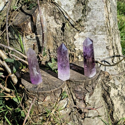 Crystal Towers (6–10 cm): Polished Points for Healing, Protection & Energy Work