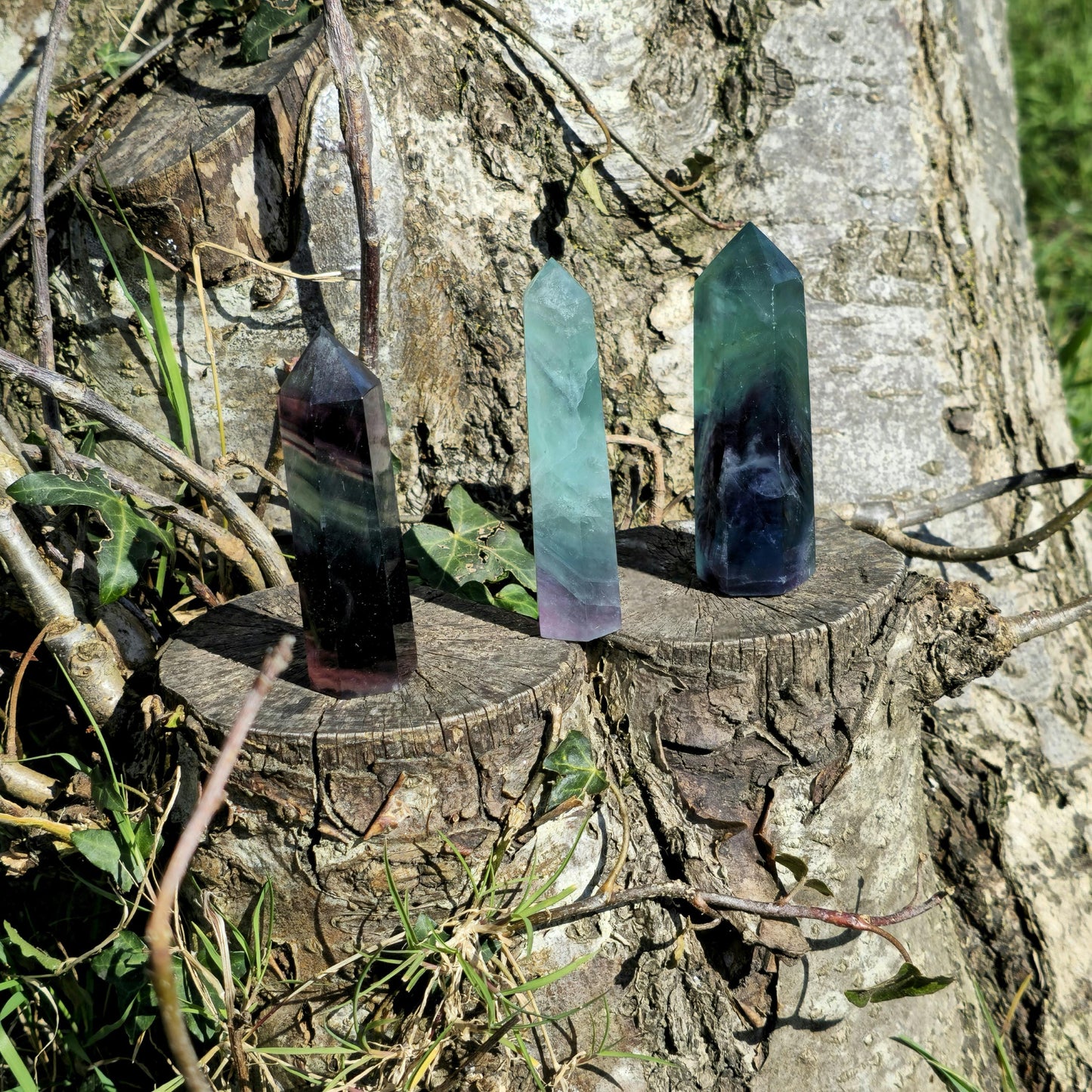 Crystal Towers (6–10 cm): Polished Points for Healing, Protection & Energy Work